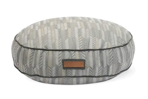 Round Pet Bed in Muttly Merle.